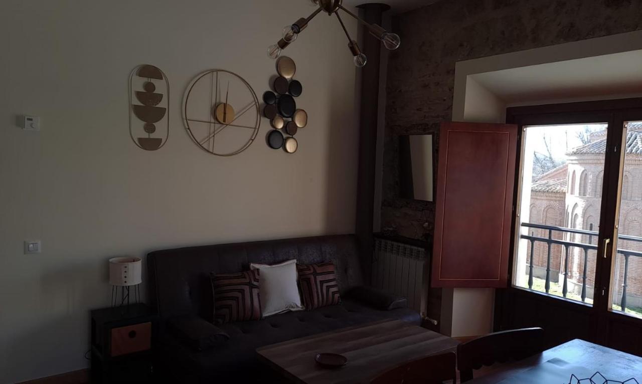 Encrucijada de Culturas- Apartamentos Turísticos Puerta de Aníbal Salamanca Exterior foto